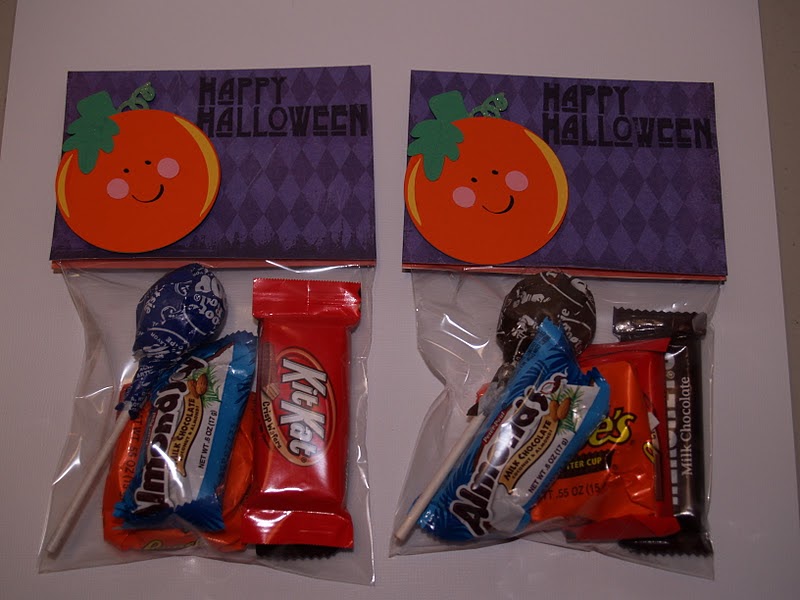 Create your Classroom Halloween goodie bags for students!!!!!!!!!!!