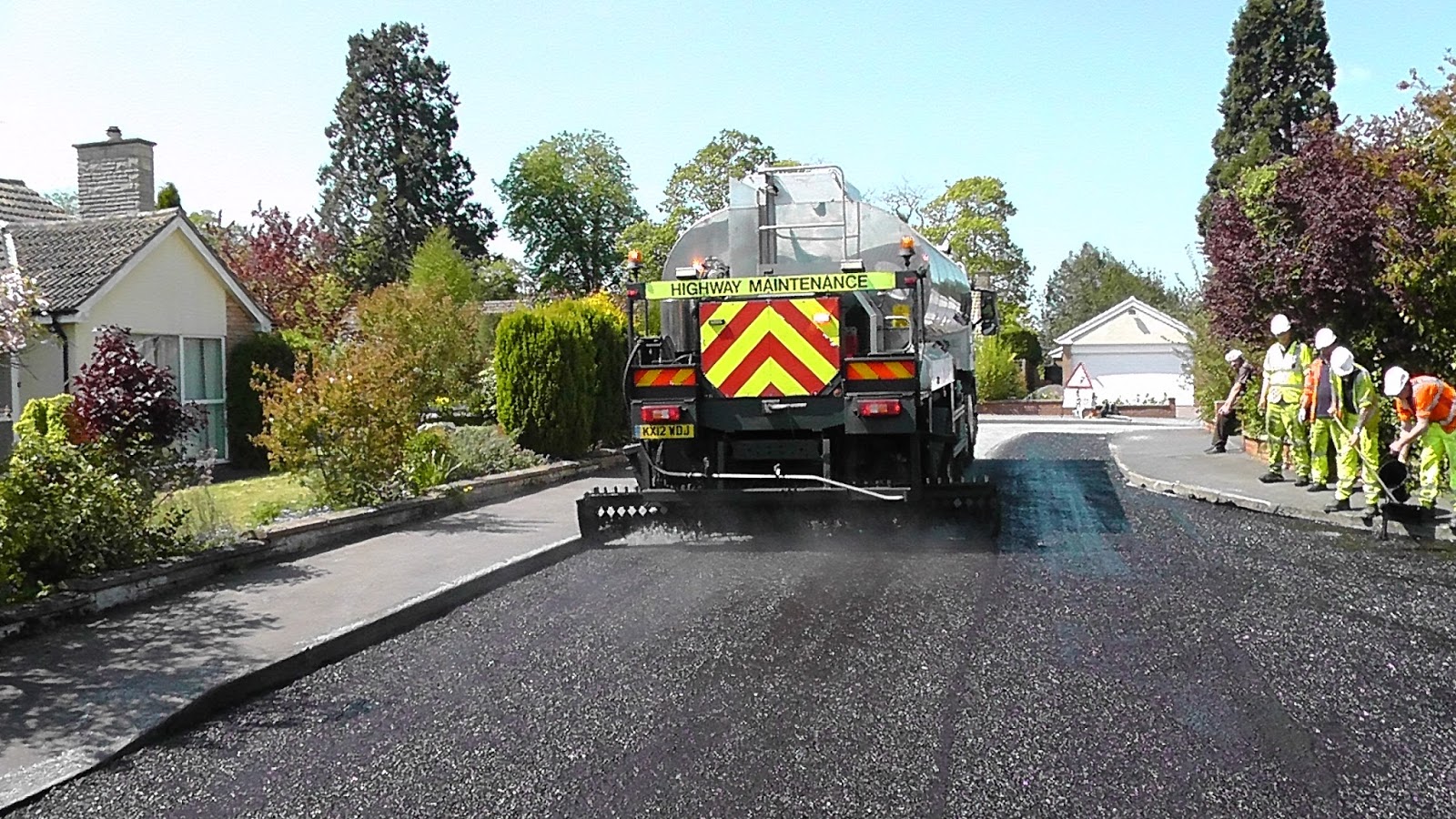 Ringway Surface Dressing Surface Dressing Season 2013