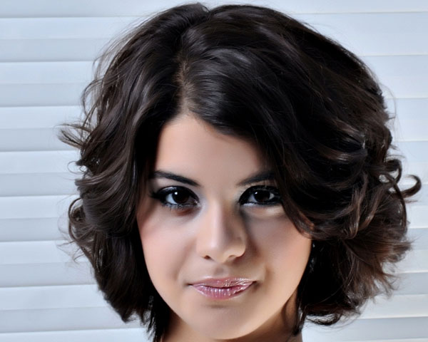 Top Hairstyles Models Hairstyles For Short Wavy Hair In