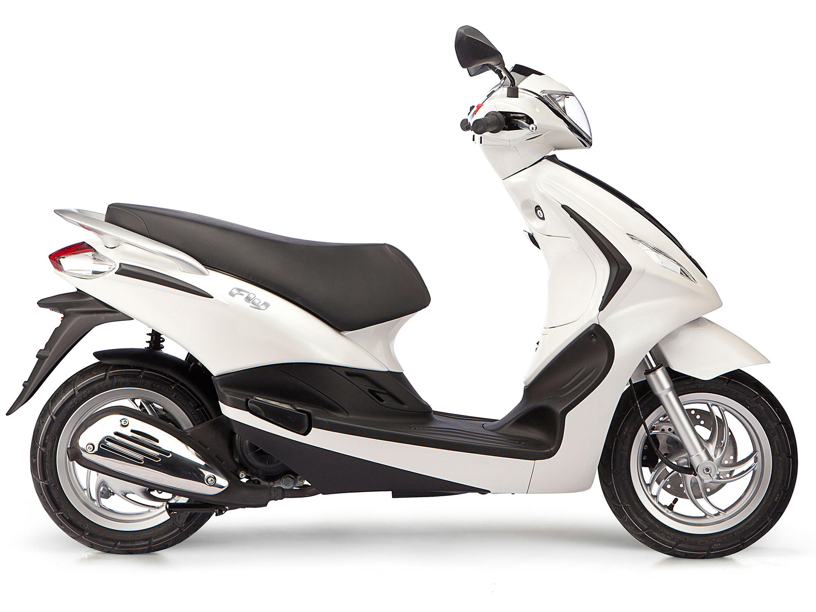 2012 Piaggio Fly 50 4V Scooter pictures, Motorcycles Insurance