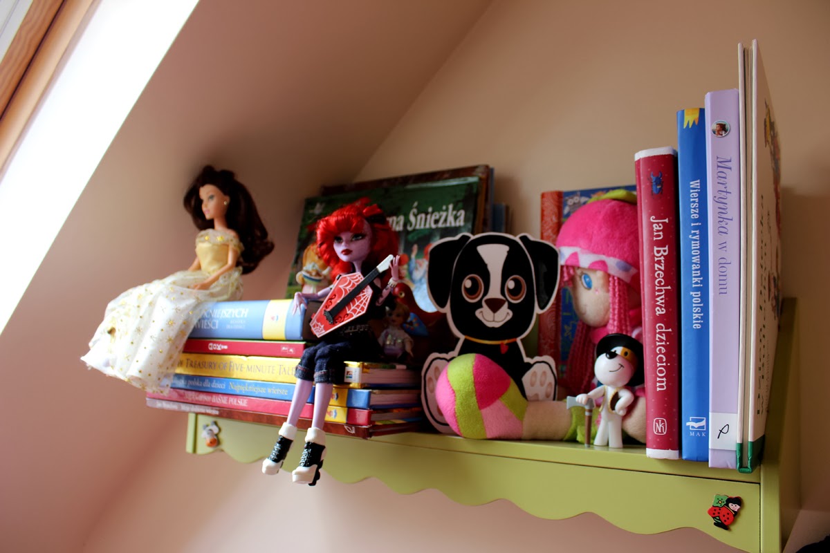 FAIRYTALE HIDEAWAY - NADIA'S ROOM TOUR