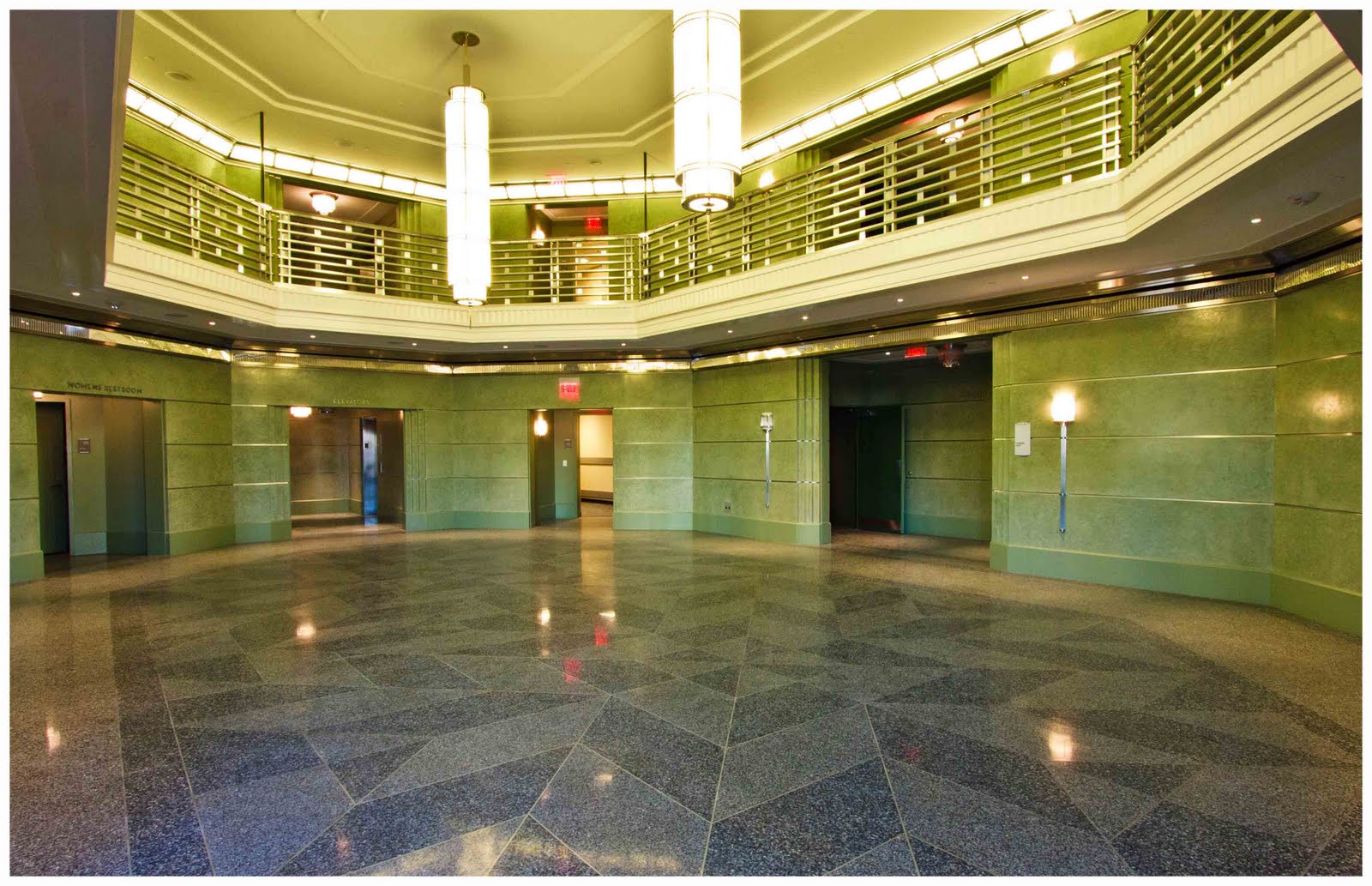 COMMERCIAL PROJECTS + EVENTS The Smith Center for Performing Arts