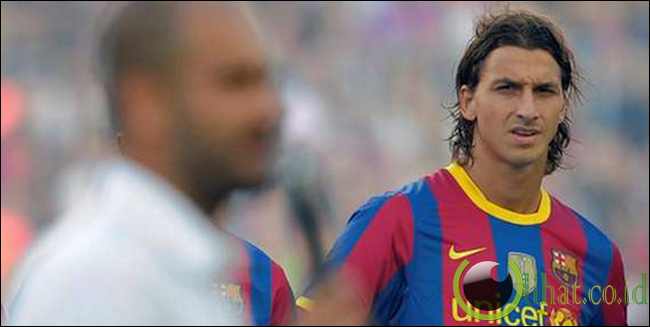 Zlatan Ibrahimovic (Barcelona FC ke AC Milan) Zlatan Ibrahimovic (Barcelona FC ke AC Milan)