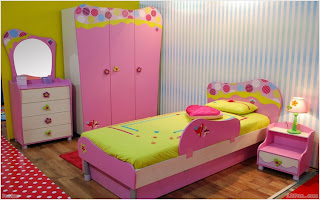 Pink colour bed room