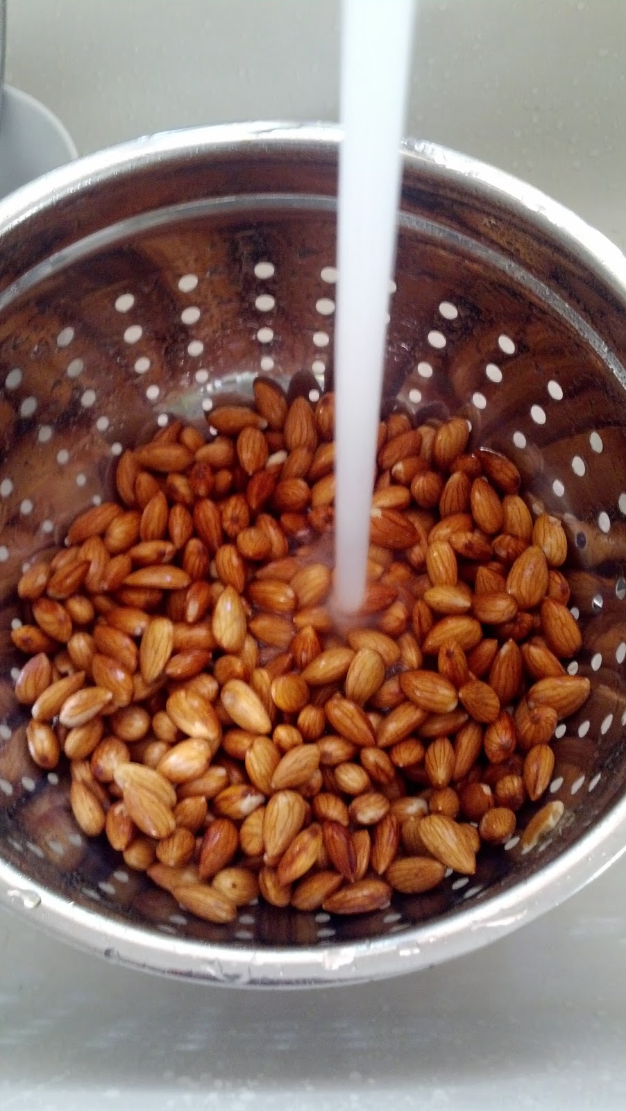 How to Soak Nuts And Why It's Beneficial