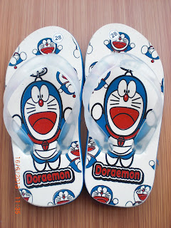 SENDAL SPON LUCU SENDAL SPON LUCU