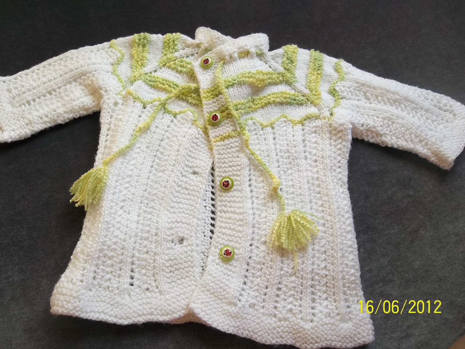 sagoogsa bebek bebek hırkaları