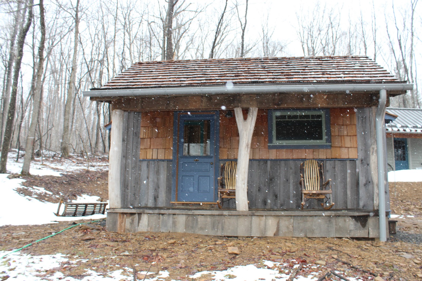 Awesome Homemade Murphy Bed (at Blue Moon Rising in