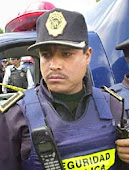 119- UN ALCALDE MEXICANO PIDE A SUS POLICÍAS QUE DE NOCHE SE QUEDEN EN CASA (SUCESOS).