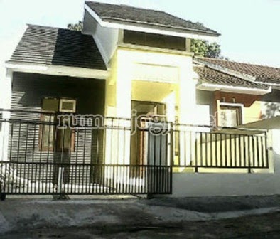 rumah dijual dekat uii