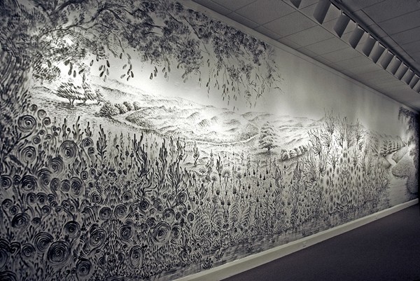Talented Finger tips painting