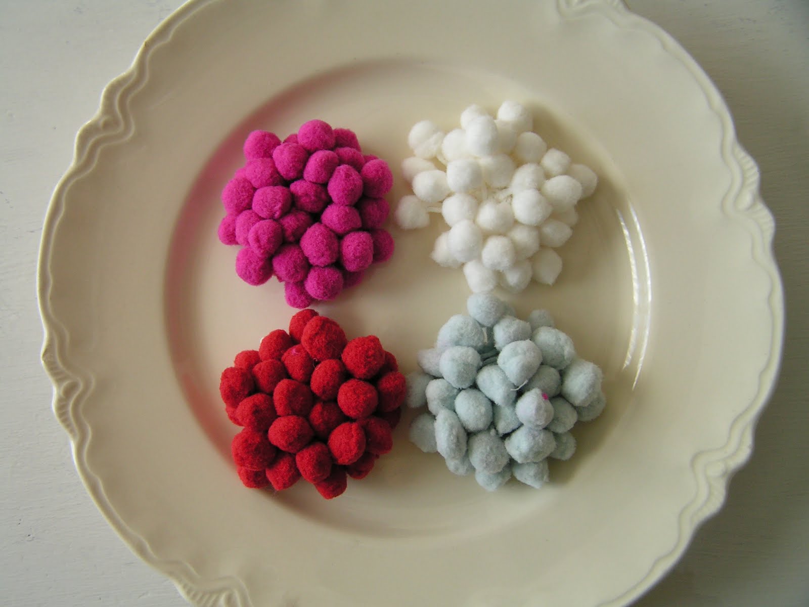 Tea Rose Home Tutorial PomPom Flowers