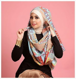 Foto Terbaru Hijab Modern Ala Risty Tagor