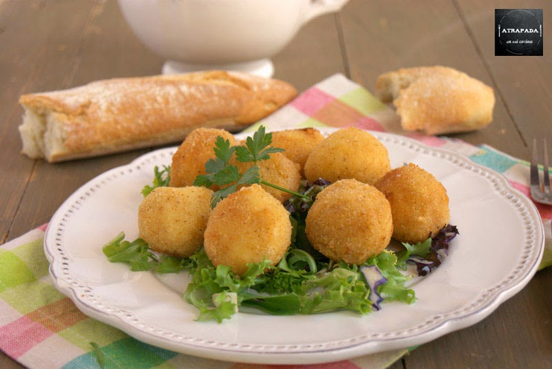 CROQUETAS DE CEBOLLA CARAMELIZADA Y QUESO DE CABRA Atrapada en mi cocina