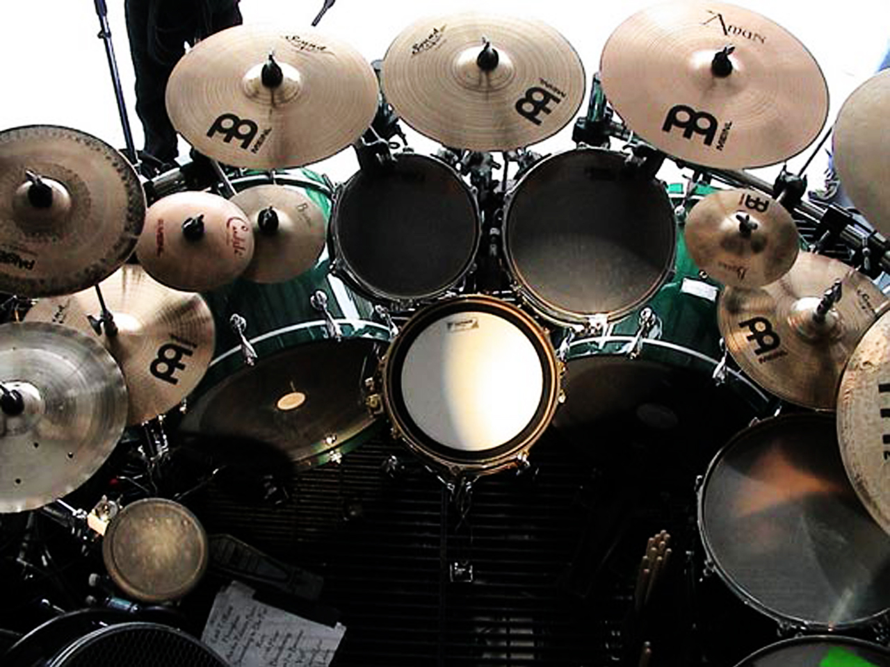 http://4.bp.blogspot.com/-22o05j4Ktmw/TrF6NPdG2FI/AAAAAAAAAXo/wqaP9jPvYs0/s1600/chris+adler+11.jpg