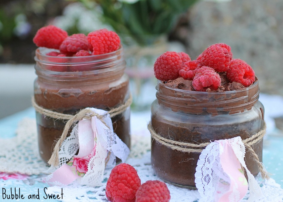 Bubble and Sweet Chocolate Mousse in a jar Betty Crocker Irresistibles range