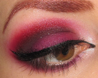 makeup eye glitter purple dramatic crack tutorial valentine aromaleigh eyeshadows blush created using source dose giveaway