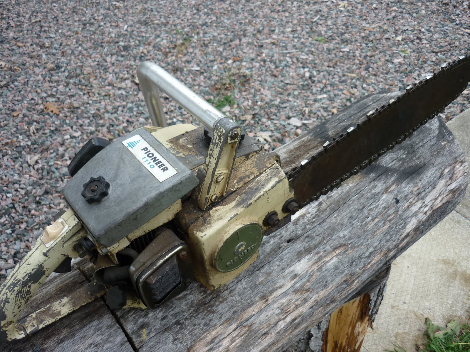 VINTAGE CHAINSAW COLLECTION PIONEER SAWS FROM THE 70'S.