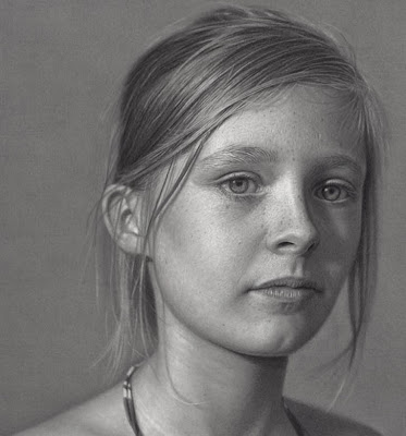 Dirk Dzimirsky رسومات بالرصاص