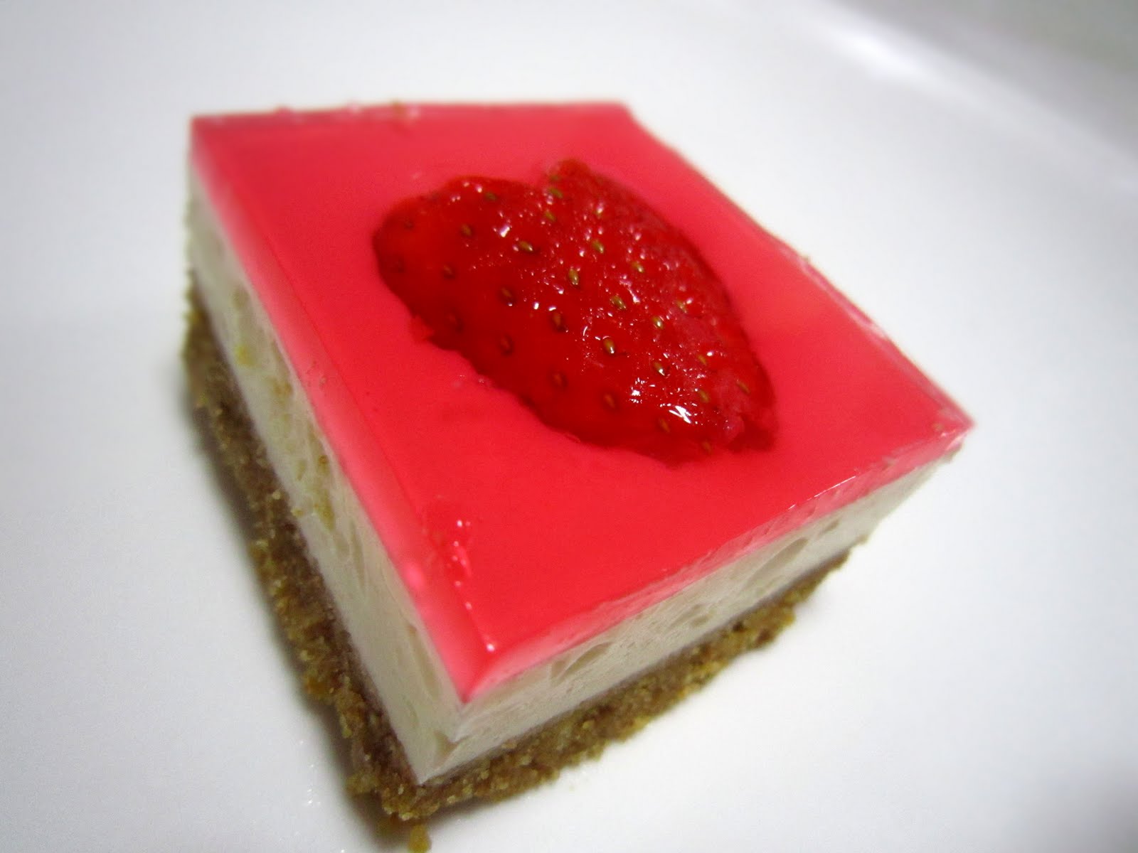 Noms I Must: Jelly Hearts