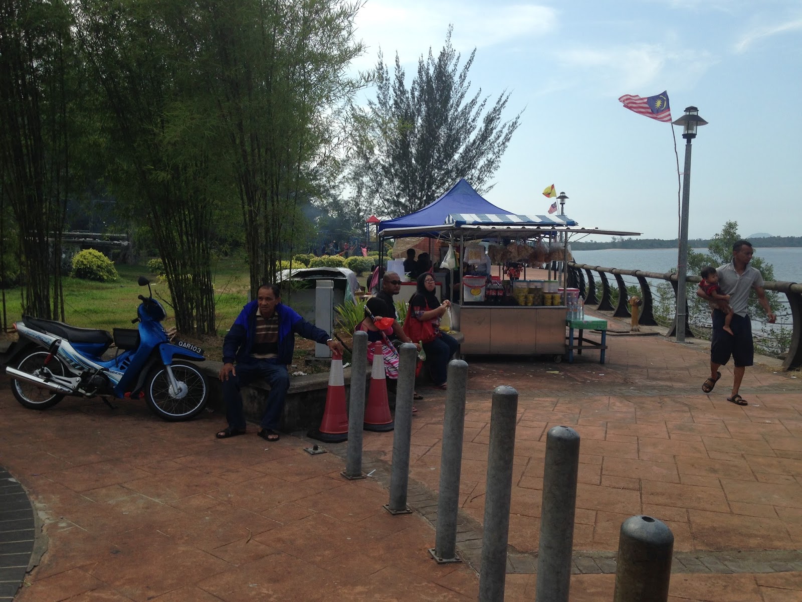 Tempat Menarik Di Kuching Kampung Telaga Air