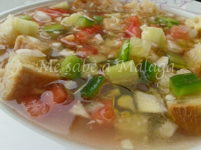 receta malagueña de gazpacho frío