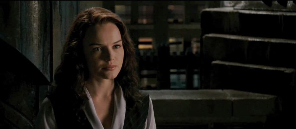 Kate Bosworth as Lois Lane, rather than taking any initiative she was intended on blending in with the rest of the cast as a side character.