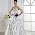 In the wedding the bride to wear the most beautiful yourself