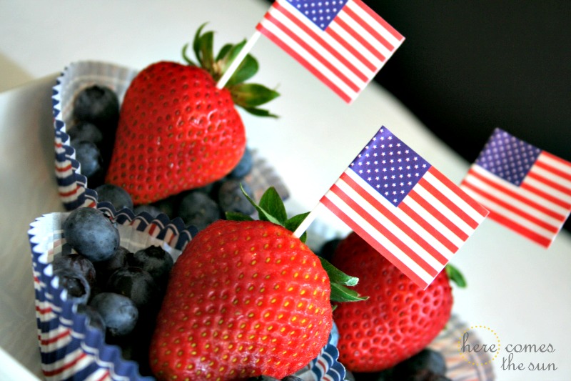 Patriotic Fruit Cups Here Comes The Sun