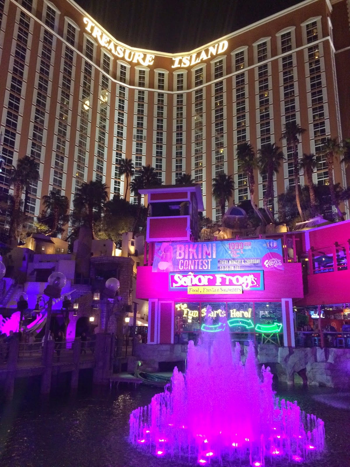 grass stains Wanna hear about Vegas, finally?