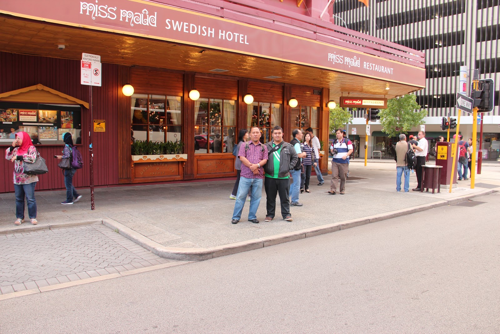 Cyber Info MISS MAUD SWEDISH RESTAURANT