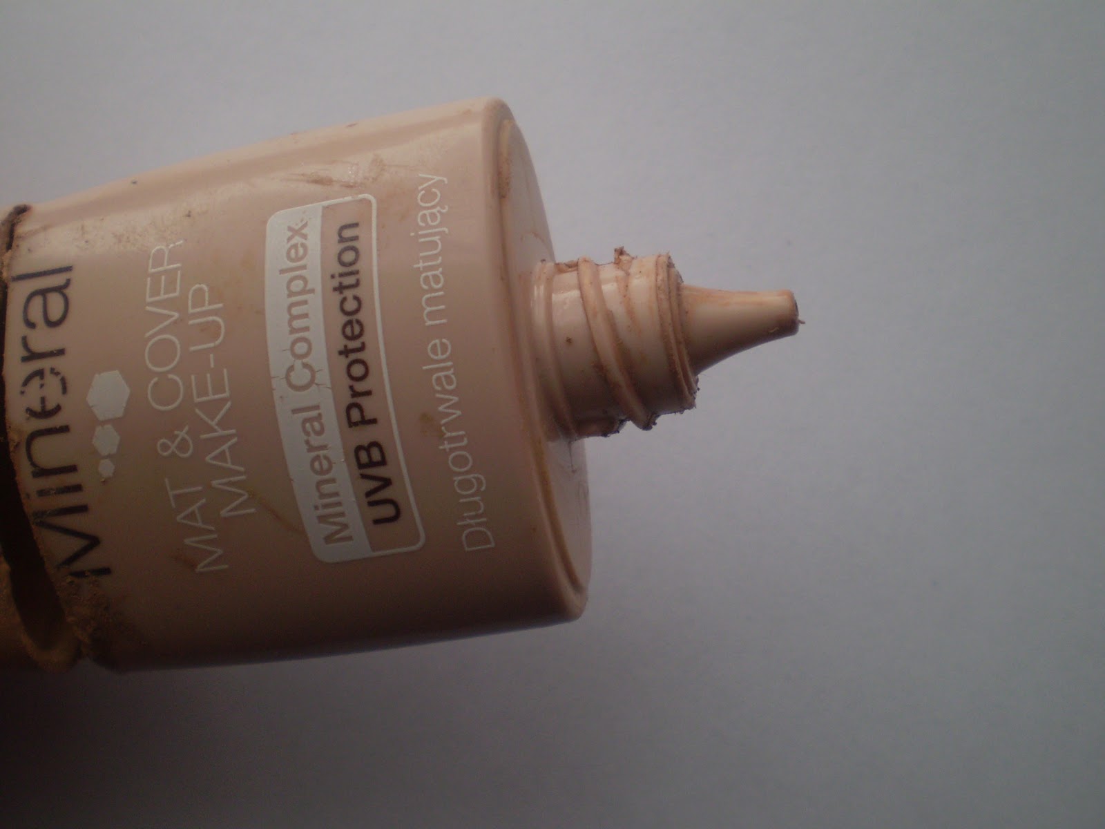 Kama kosmetoholiczka Bell Multi Mineral Mat&Cover Make up fluid