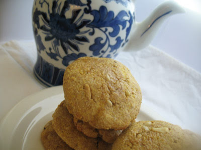 cornmeal pine nut cookies