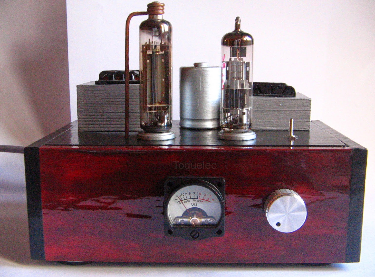 La ciencia de Toquelec: Construcción de un amplificador de sonido a válvulas  con una PCL 86 y una PY 88 (2ª parte)