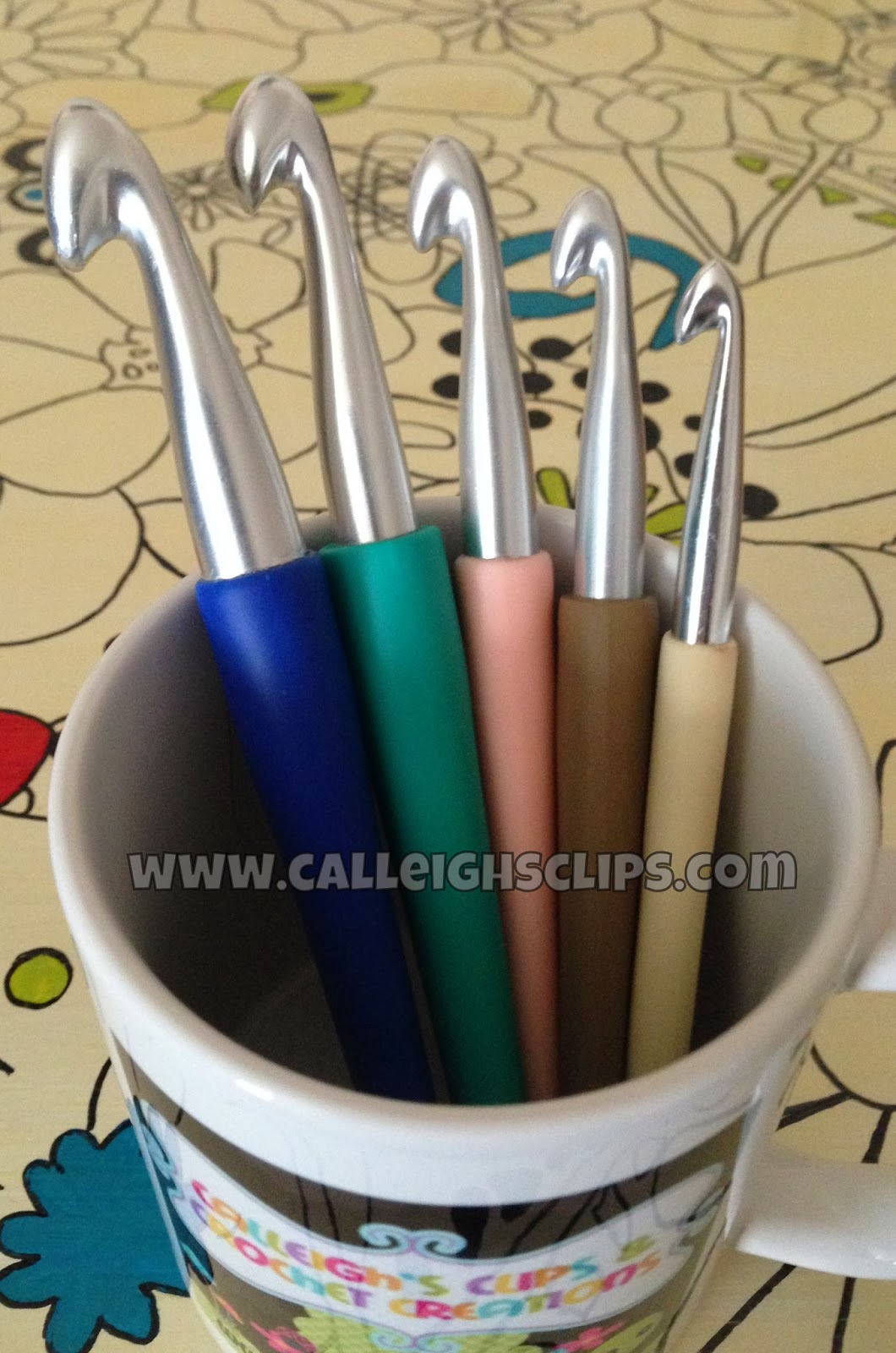 Calleigh's Clips & Crochet Creations Knitter's Pride Waves Crochet Hooks Review