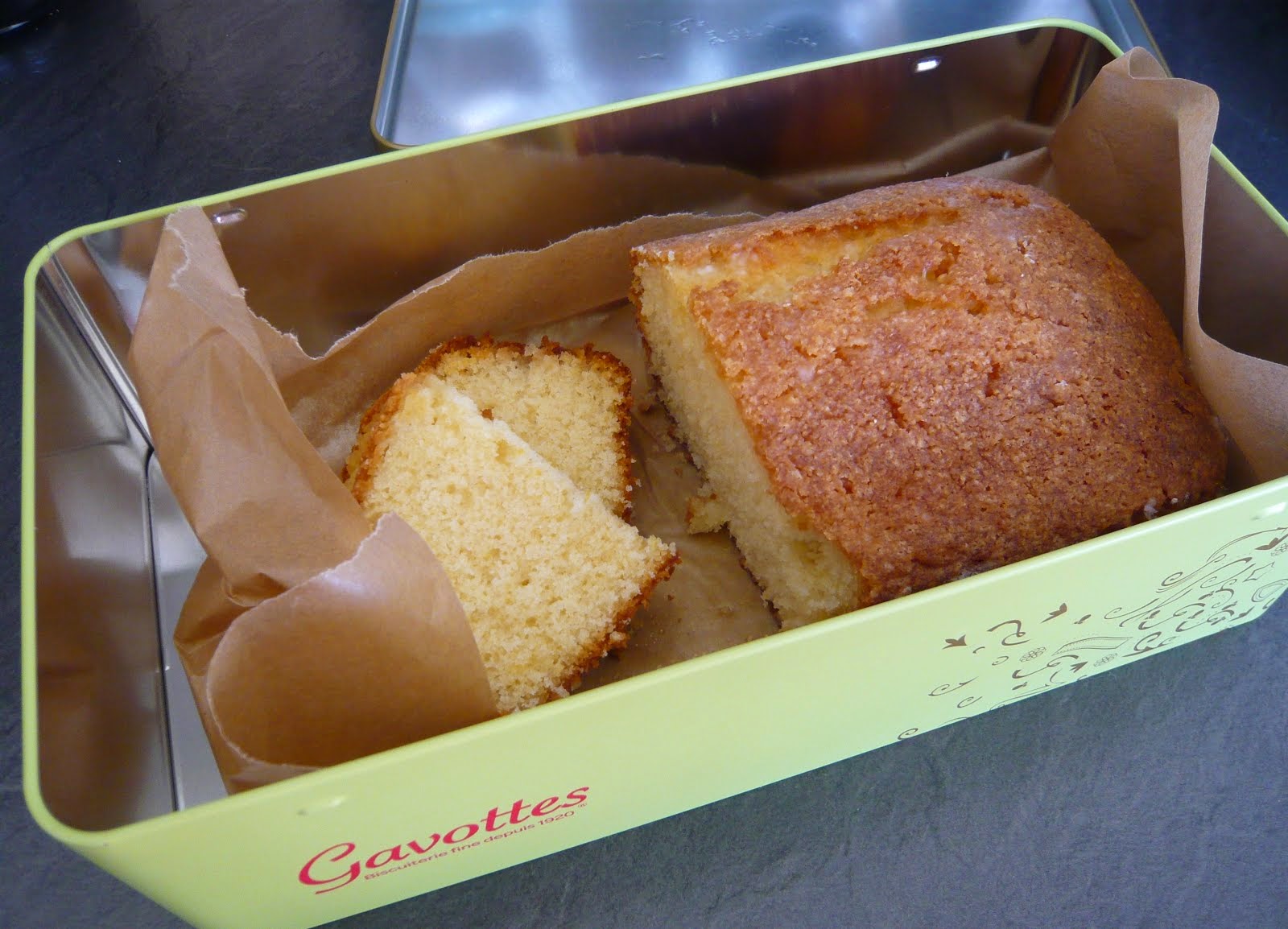 lemon drizzle cake in a dash