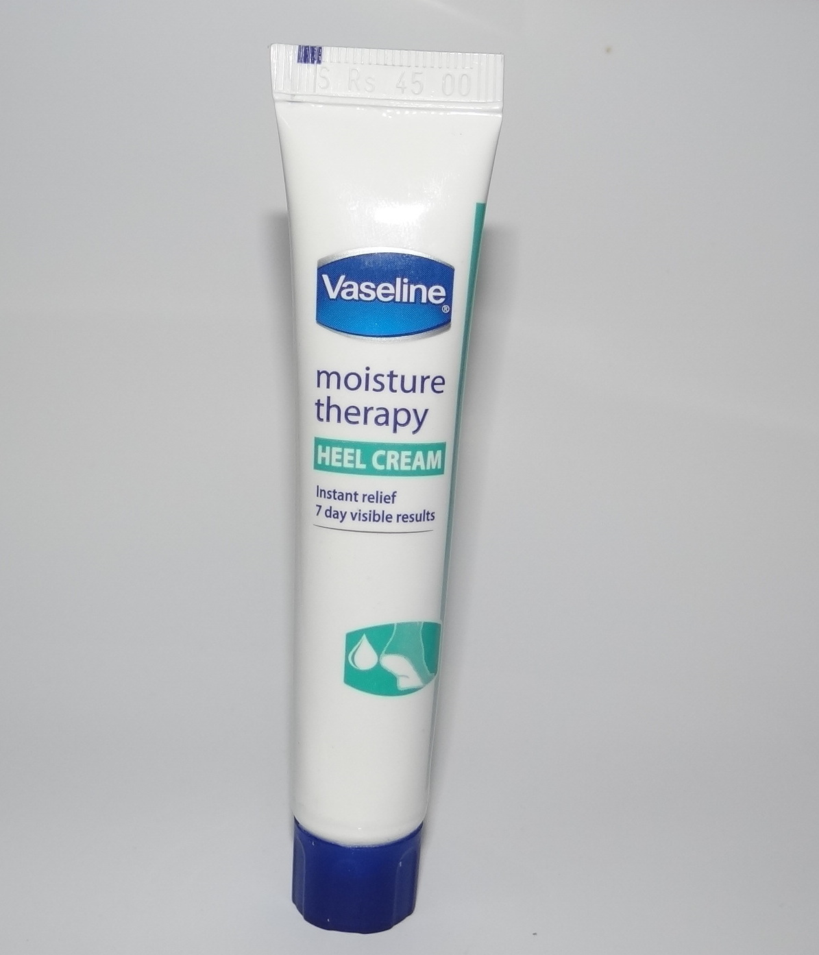 Vaseline Moisture Therapy Heel Repair cream review Chamber of beauty