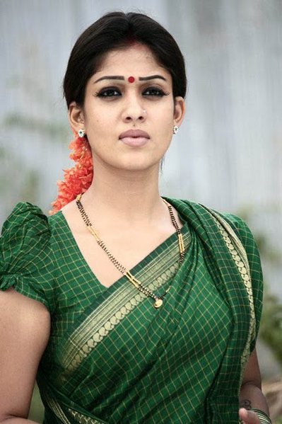 Filmi Masala: Nayanthara Hot Wallpapers