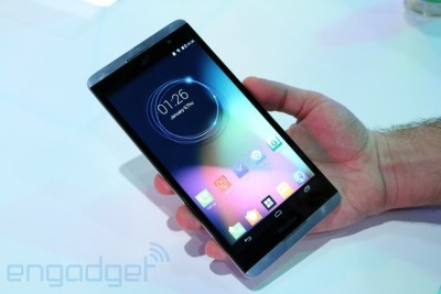 Hisense X1, Smartphone Android KitKat Berlayar 6.8 Inchi Hisense X1, Smartphone Android KitKat Berlayar 6.8 Inchi