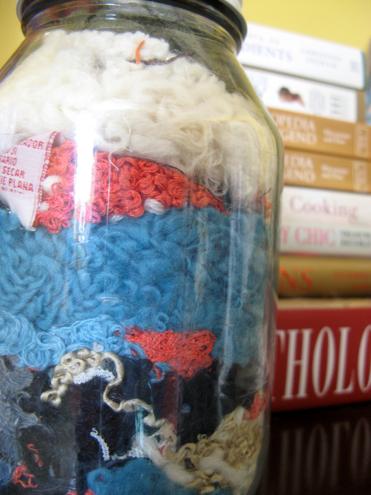 a Shimmering Star Fiber Nest Filler