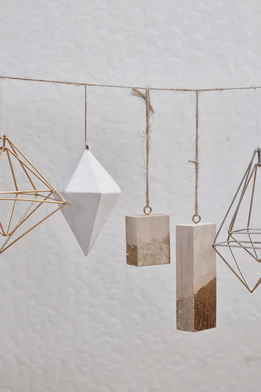 DIY Modern Handcrafted Ornaments Craft and Couture