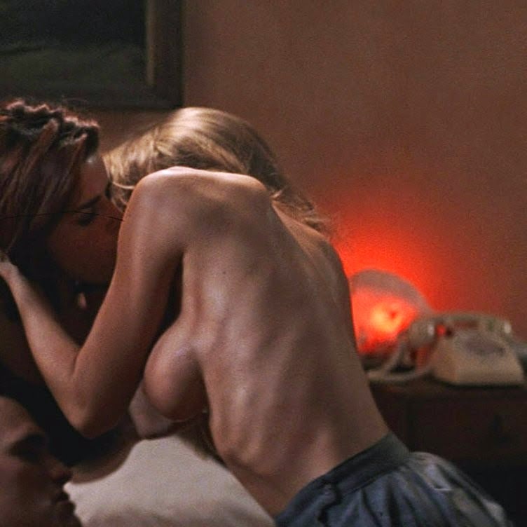 Richards topless denise Denise Richards'