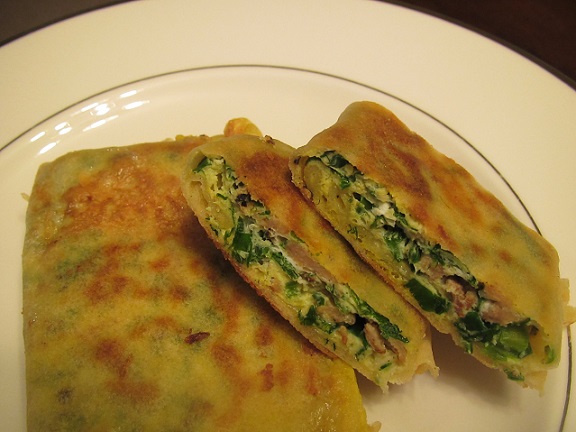 Easy Indonesian Pan Fry Egg Wrap (Martabak Telor)