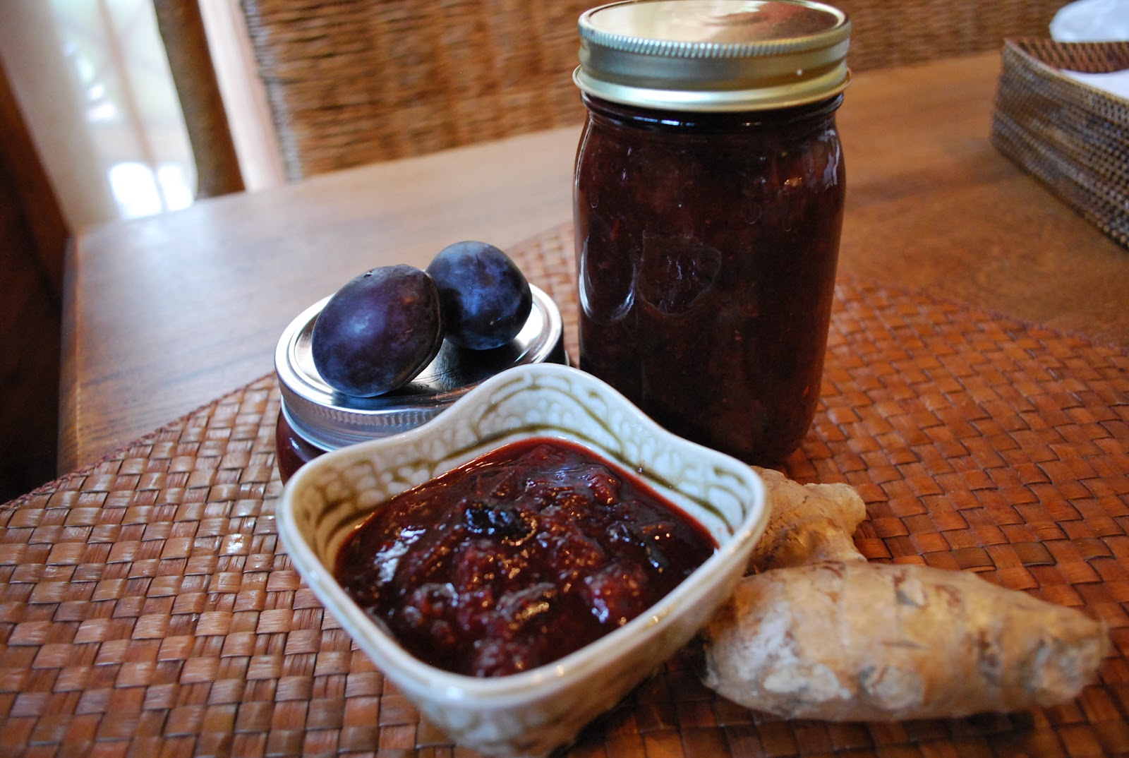 Kūlia cooks! Indian spiced Plum Chutney