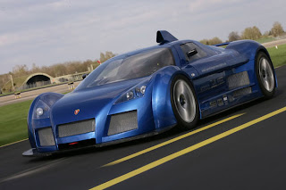 Fotos-De-Carros-Perrones http://carrosperros.blogspot.com/