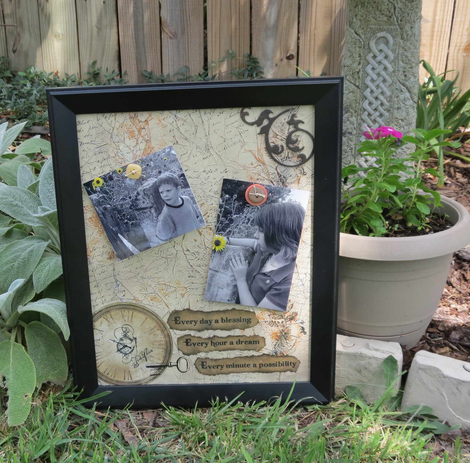 Dippity Dot Photo Frames