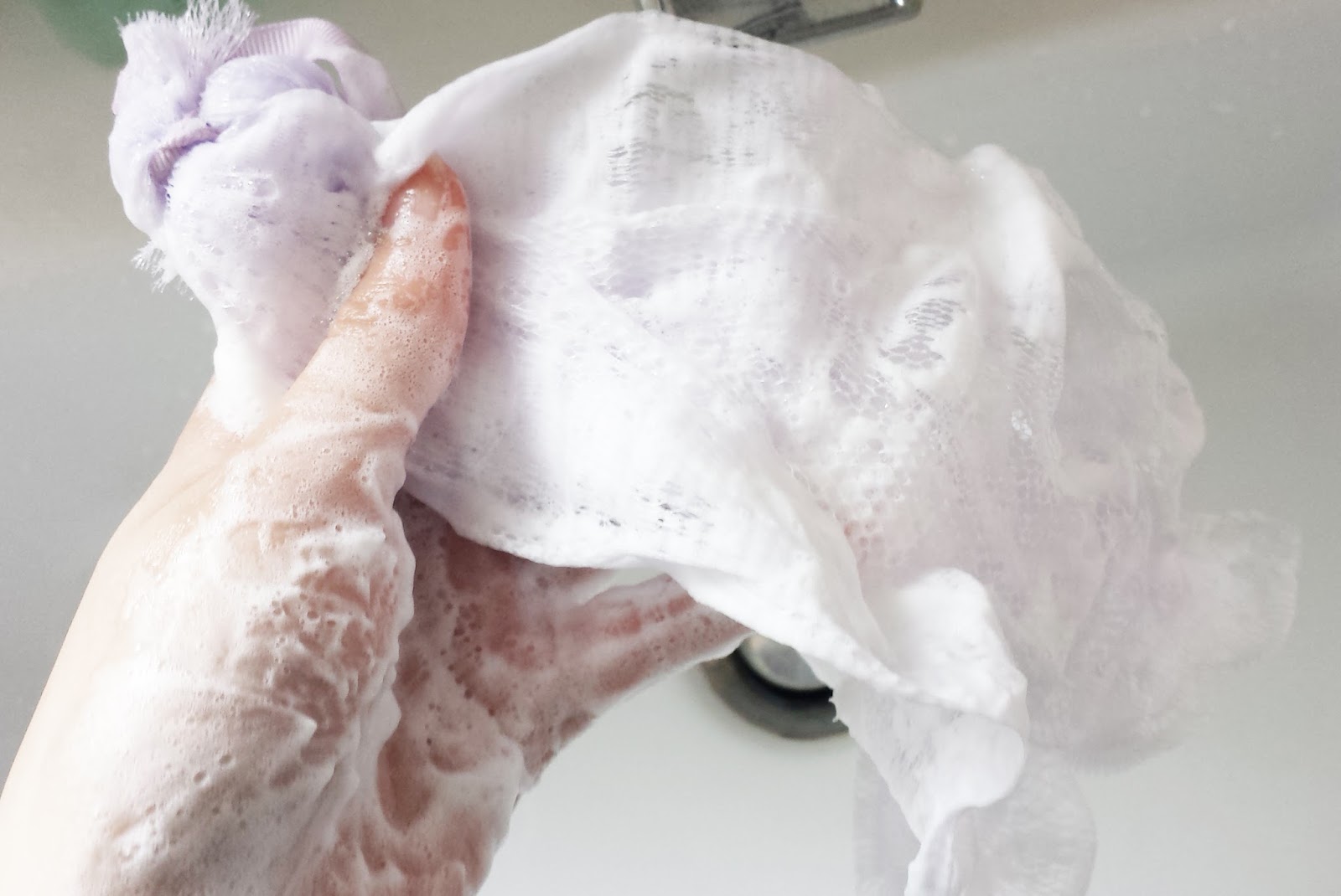DIY - Facial Cleansing Foaming Net | The Beauty Show