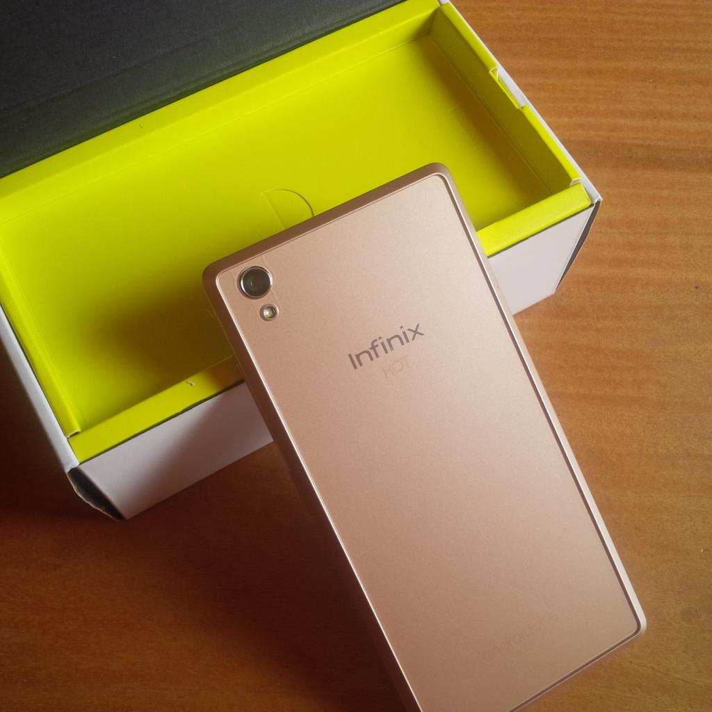 Foto Infinix Hot 2 Android One