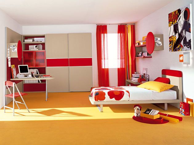 червоно-жовта кімната для підлітка дівчини