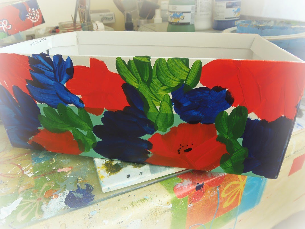 Ann Hyde The shoe box project